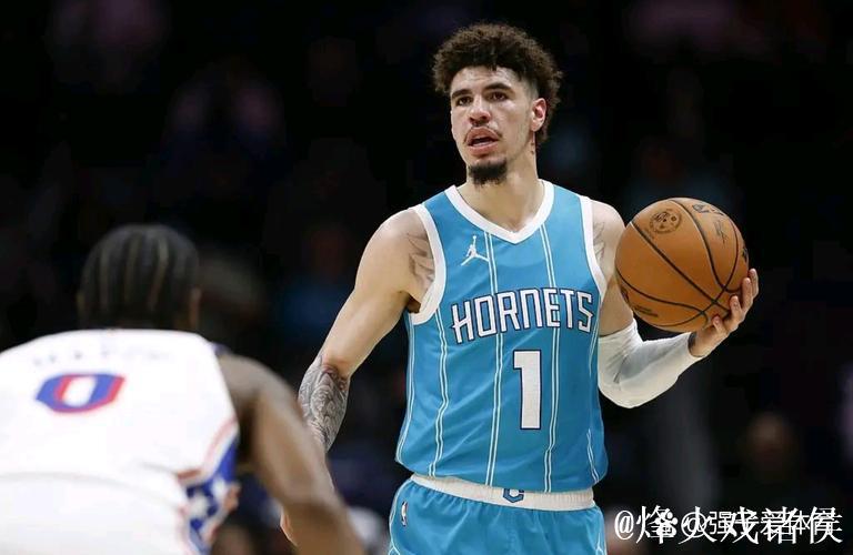 马克西狂砍40分助76人击败黄蜂 公牛险胜送猛龙6连败 马克西狂砍40分助76人击败黄蜂 公牛险胜送猛龙6连败